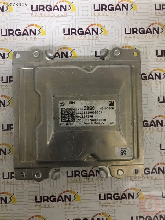 12673060 401287396 E84 OPEL MERİVA MOTOR BEYNİ BOSCH ECU