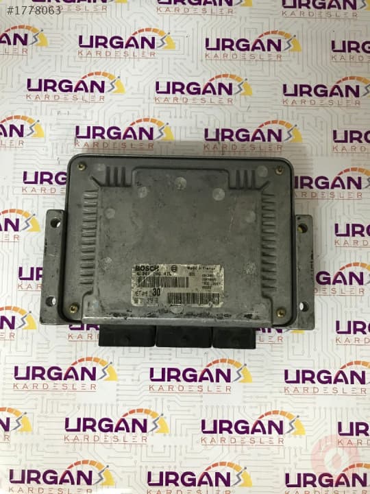 0261206419 9637137380 ME7.4.6 CİTROEN C5 MOTOR BEYNİ  BOSCH