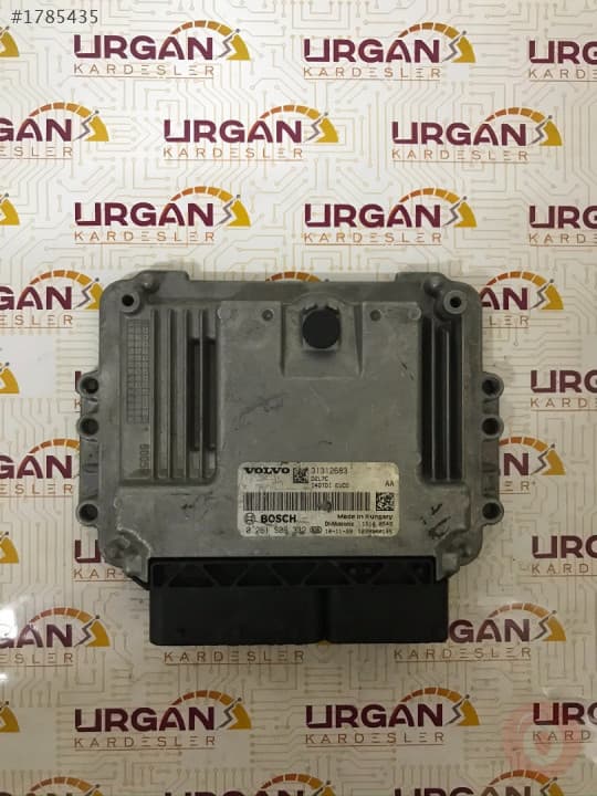 0261S06332 31312683 MED17.0 VOLVO  S60 MOTOR BEYNİ