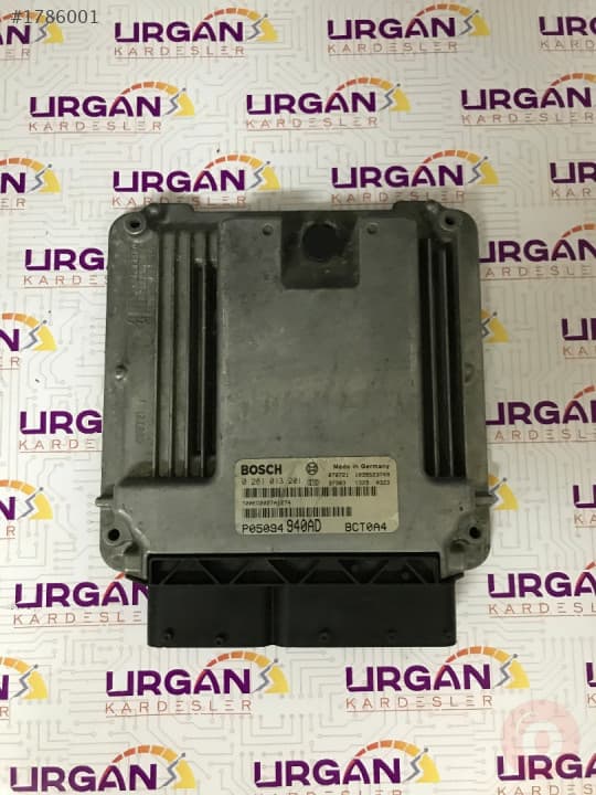 0281013201 P05094940AD DODGE JOURNEY MOTOR BEYNİ  BOSCH ECU