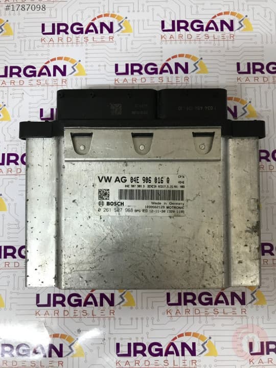 0261S07968 04E906016Q MED17.5.21 V.W POLO MOTOR BEYNİ  BOSCH
