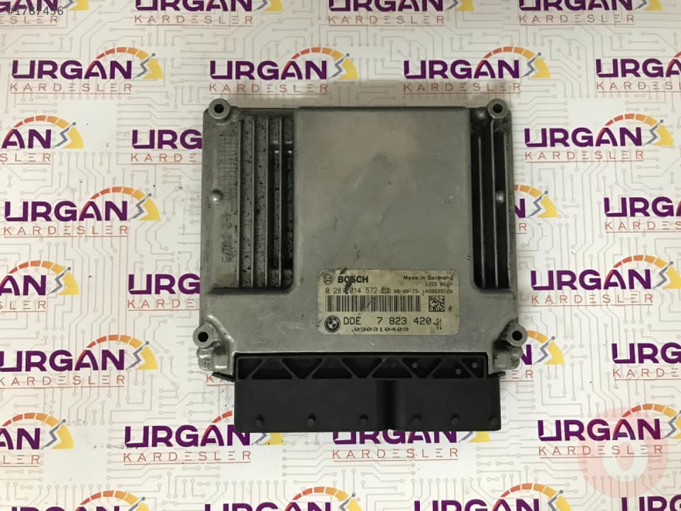 0281014572 7823420-01 BMW E90 3.20 MOTOR BEYNİ BOSCH ECU