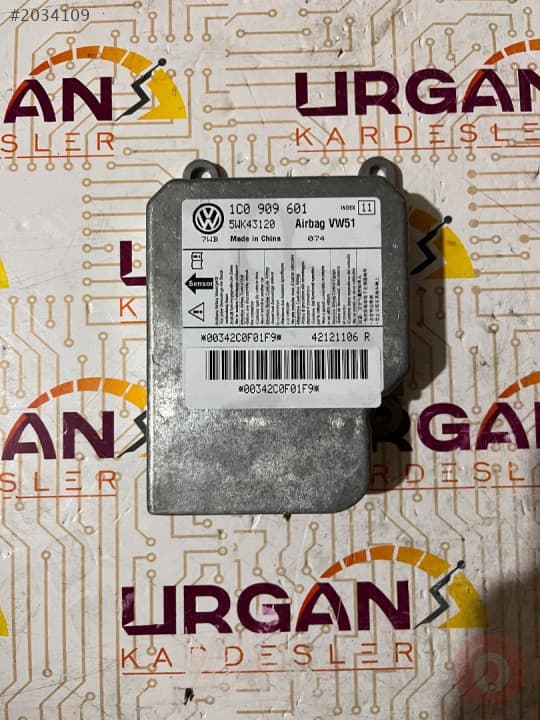 1C0909601 VW GOLF AIRBAG BEYNİ