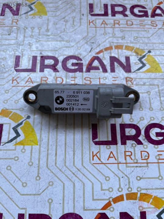 65.77-6911038 BMW E46 3 SERİSİ DARBE SENSÖRÜ