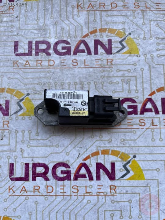 65.77-6902054 BMW E39 5 SERİSİ DARBE SENSÖRÜ