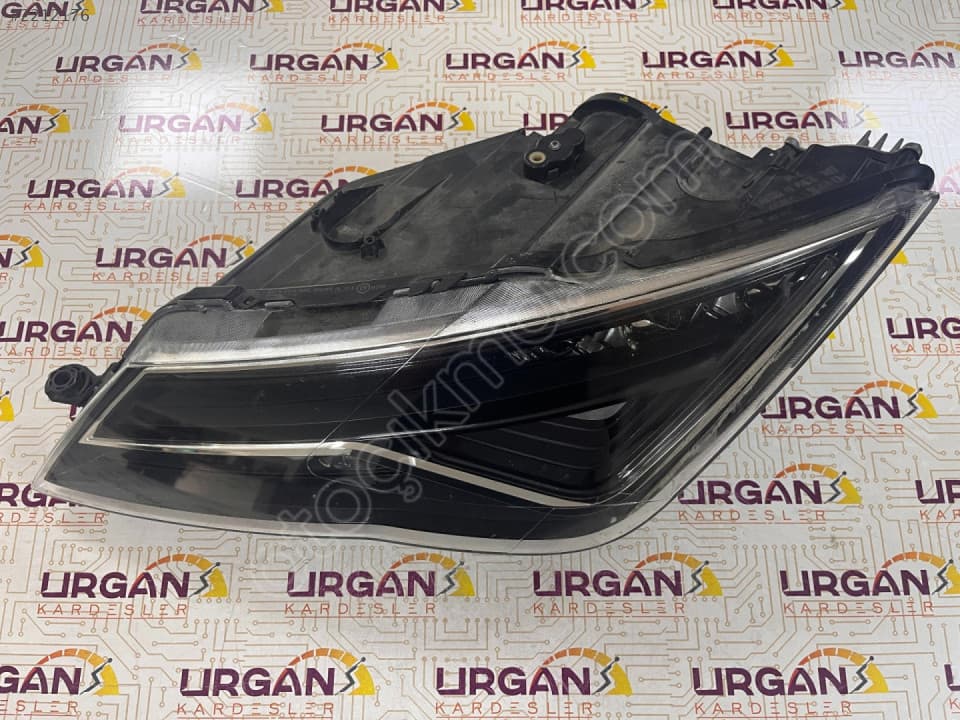 5F1 941 007 G 90100839 SEAT LEON LED SOL FAR