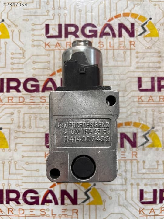 A0001532559 MERCEDES-BENZ TRUCK BASINÇ REGÜLATÖR VALFİ