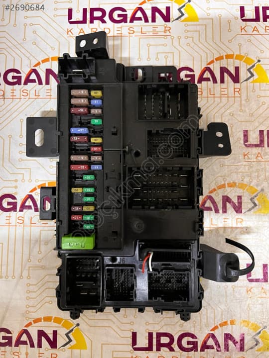 KK3T-15604-FAE FORD TRANSIT/TOURNEO CUSTOM SİGORTA KUTUSU