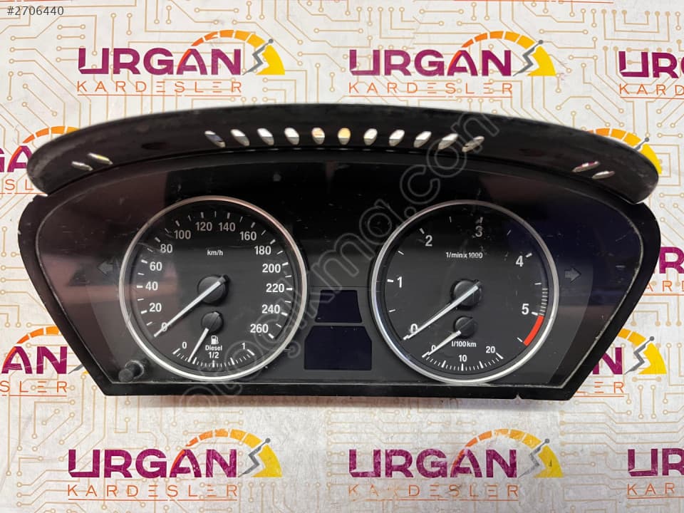62.11-9 236 818 BMW E70 X5 SERİSİ GÖSTERGE PANELİ KM SAATİ