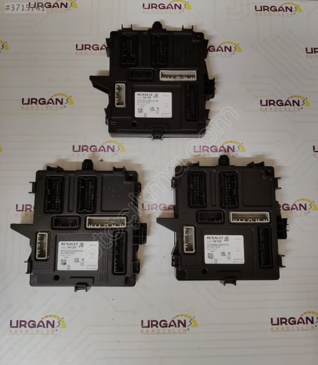 284B25412R DACİA SANDERO -JOGGER BCMC & UCH BEYNİ