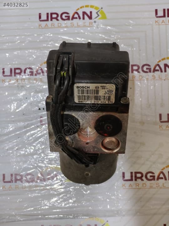 0273004572 TOYOTA YARİS ABS BEYNİ